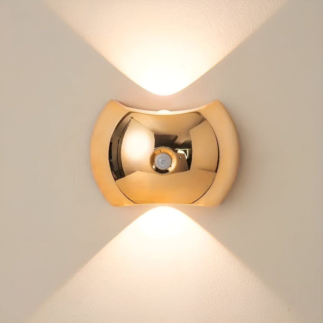 Wandleuchte mit Bewegungssensor – Doppel-LED-Licht Oben & Unten | Magnetisch & Tragbar | Brehn