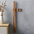 Langer Holzschuhanzieher mit Magnet und Wandhalter 55 cm | Brehn
