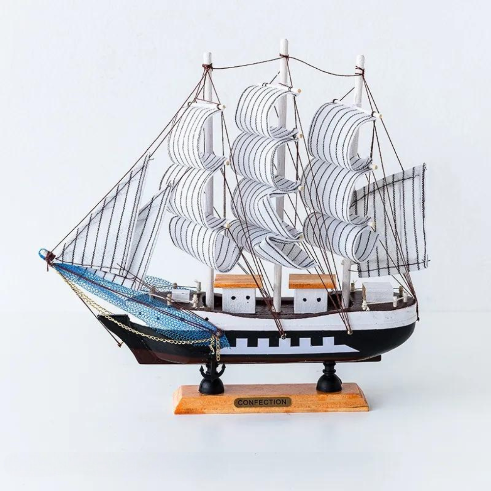 Brehn | Royaleva Nordic Holz Segelboot Skulptur - LED beleuchtetes Dekorstück, batteriebetrieben