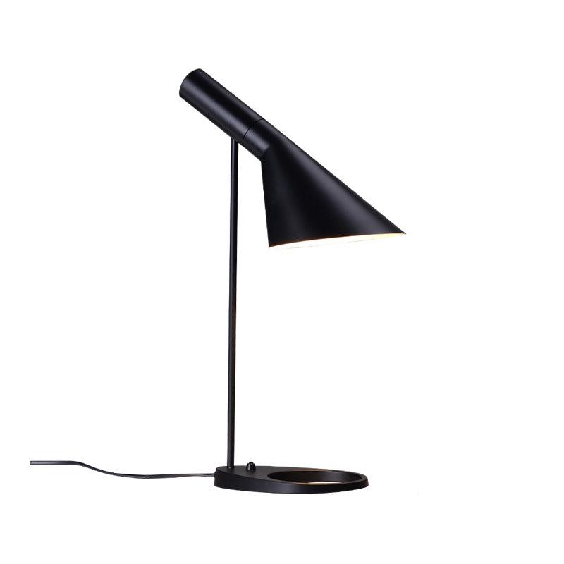 Brehn | LumiMinimal Tisch - Elegante LED-Tischlampe für modernes Interieur