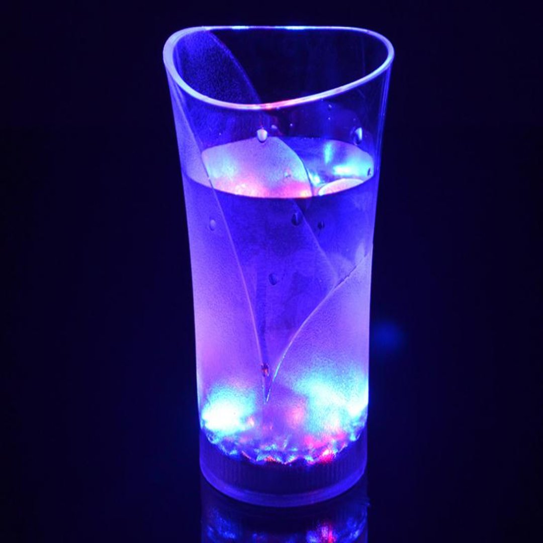 Valentinstag Brehninkendes farbenfrohes LED-Licht-auf-Becher-Glas | Brehn