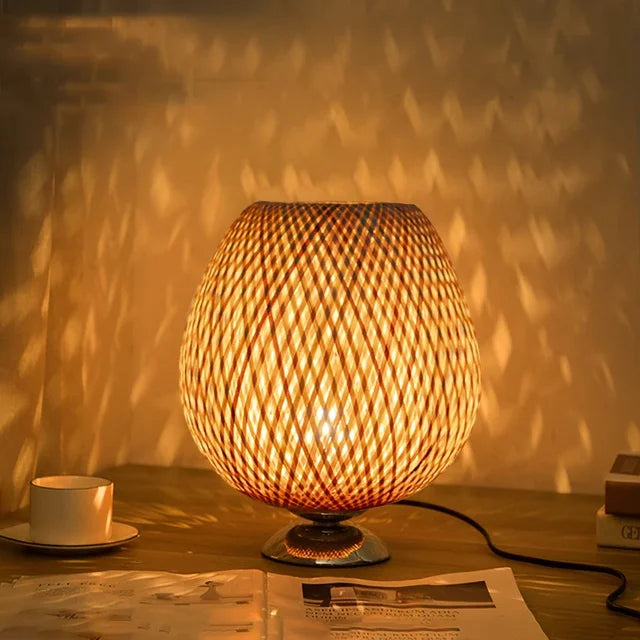RustiekLicht – Vintage-Bambus-Tabulaturlampe | Handgefertigt & nachhaltig | Perfekt für Wohnzimmer & Schlafzimmer