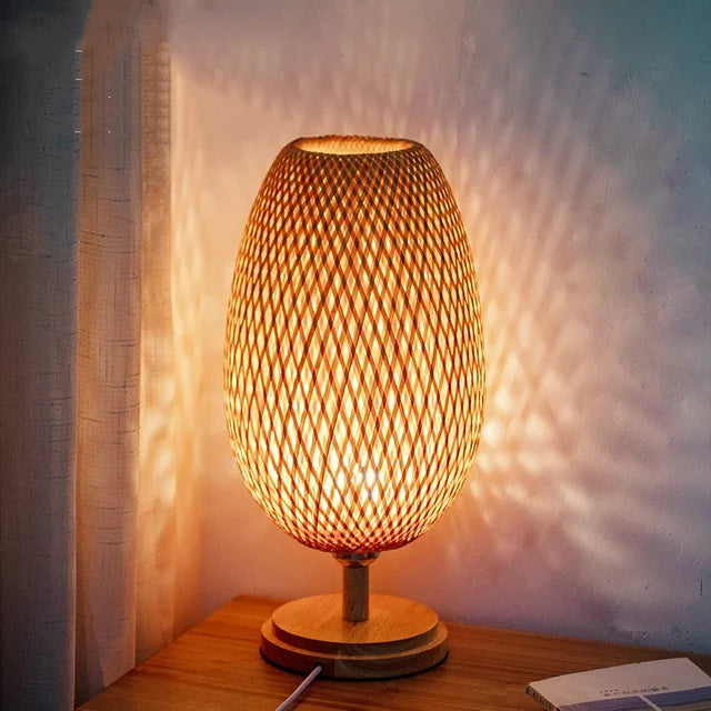 RustiekLicht – Vintage-Bambus-Tabulaturlampe | Handgefertigt & nachhaltig | Perfekt für Wohnzimmer & Schlafzimmer