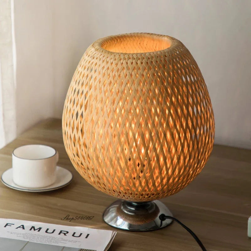 RustiekLicht – Vintage-Bambus-Tabulaturlampe | Handgefertigt & nachhaltig | Perfekt für Wohnzimmer & Schlafzimmer