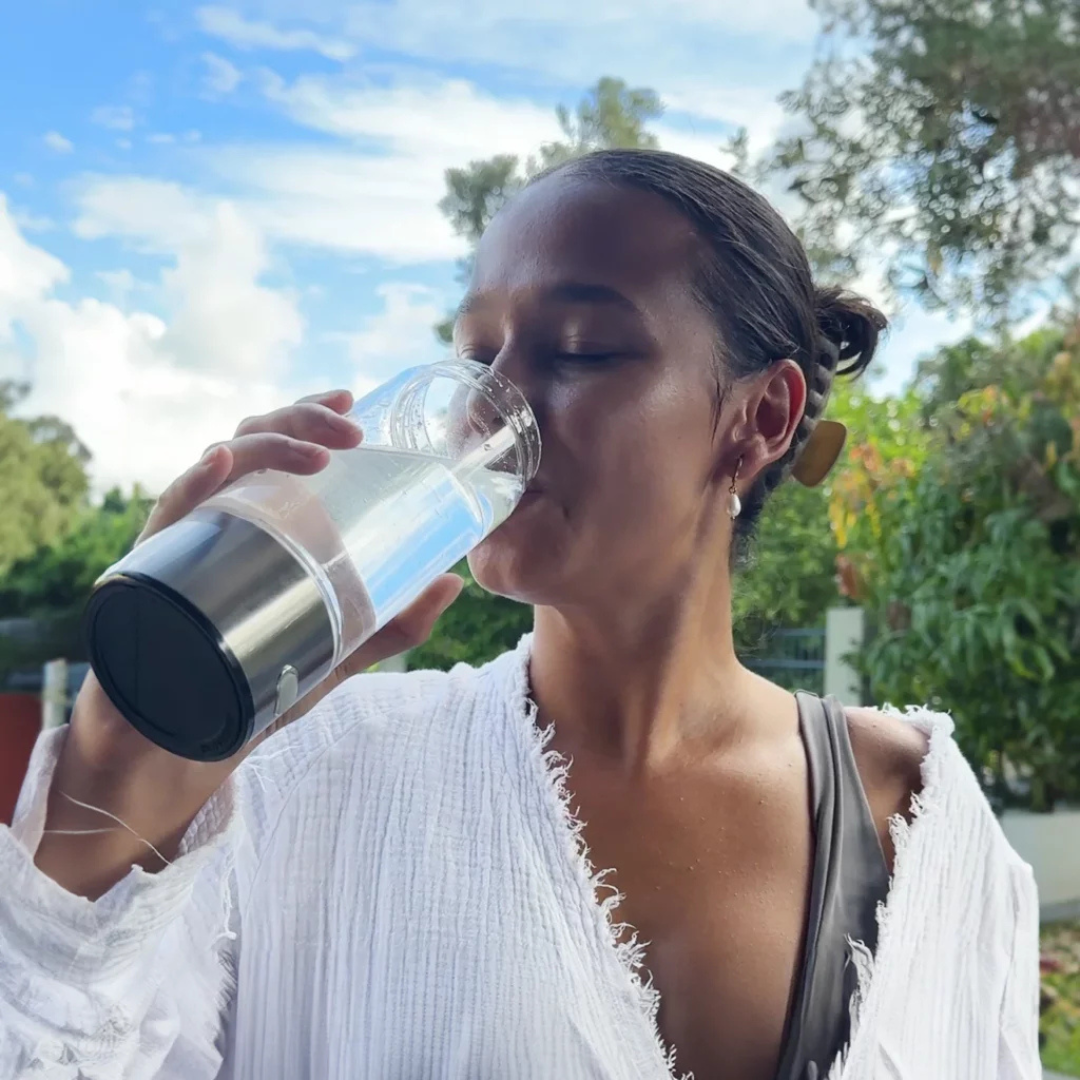 Brehn | Innovative Wasserflasche mit Wasserstoff – HydroPro Generator