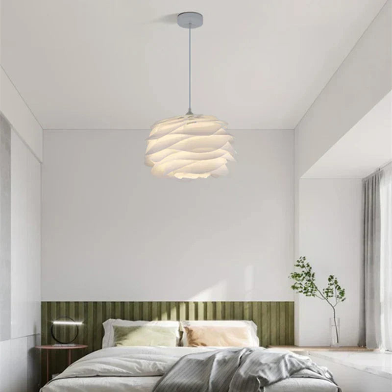 Romantische Rosenkranz-Deckenleuchte – elegant und stimmungsvoll für jedes Interieur