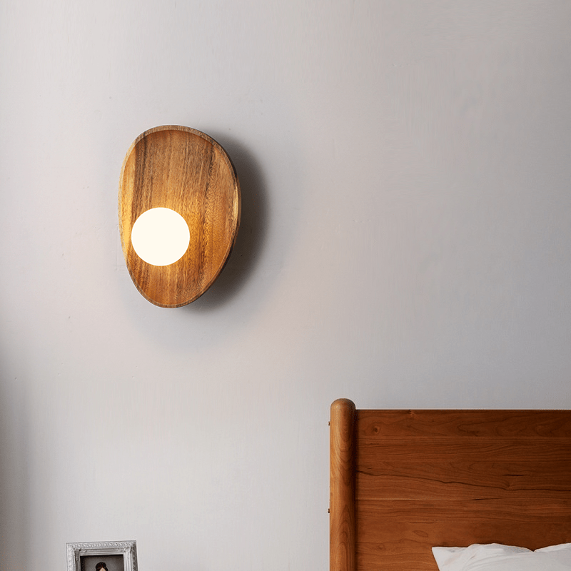 Brehn | Holz Wandlampe, natürliches Licht