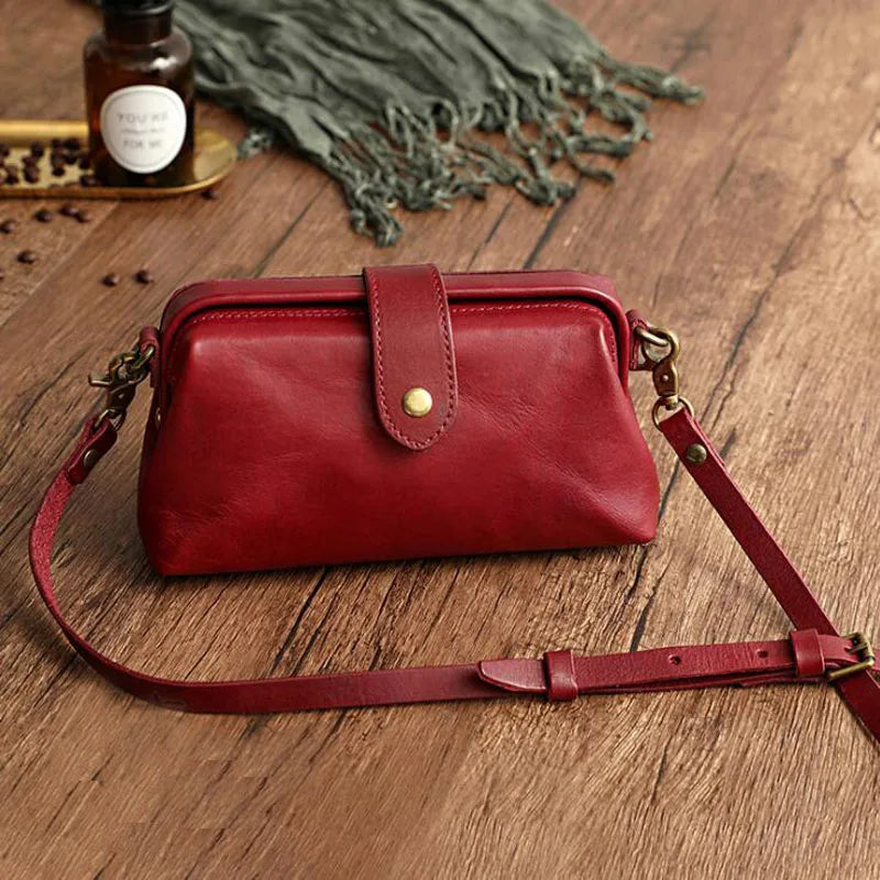 Norvella Schultertasche aus strukturiertem Kunstleder für Damen | Brehn
