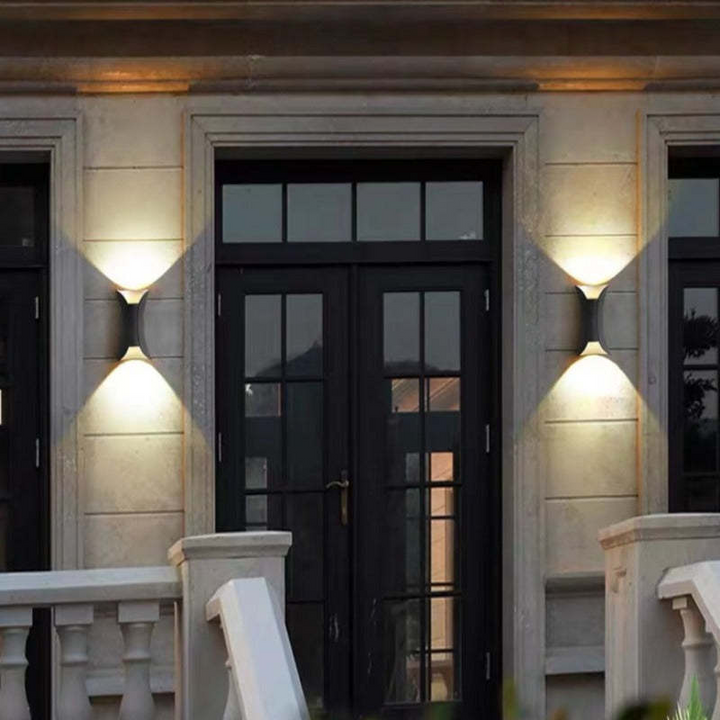 Wetterfeste LED-Aluminium-Wandleuchte für Outdoor-Eleganz
