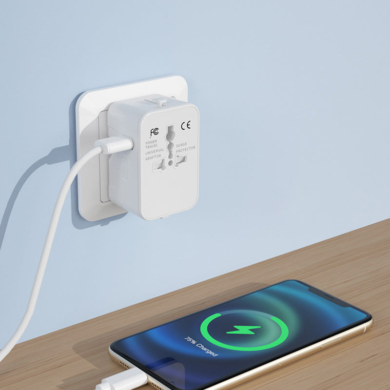 Universeller Reiseadapter mit dualen USB-Anschlüssen | Brehn