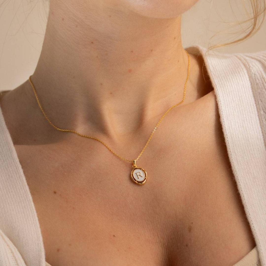 Brehn | Akzentuierte Initialkette Charm Halskette