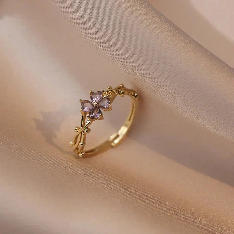 Brehn | Verstellbarer Amethyst Violetter Blumenring