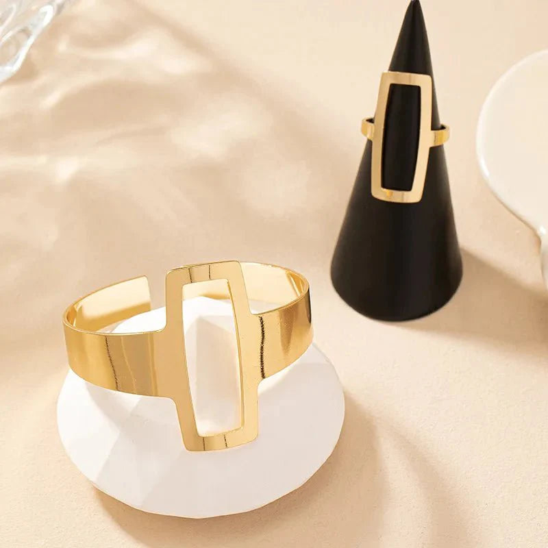 Brehn | Verstellbares geometrisches Rechteck-Armband und Ring-Set