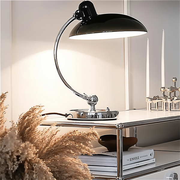 Brehn | Verstellbare Vintage Eisen Schreibtischlampe – Virella