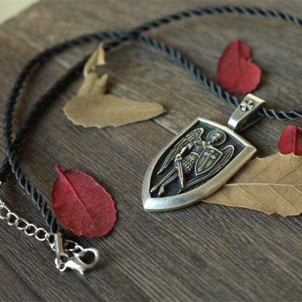 Brehn | Archangel Charm Halskette