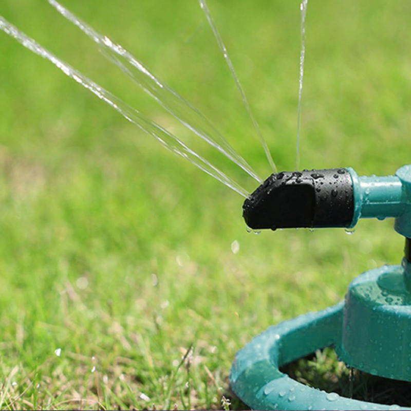 Brehn | Sprinkler, der jede Ecke Ihres Gartens pflegen wird