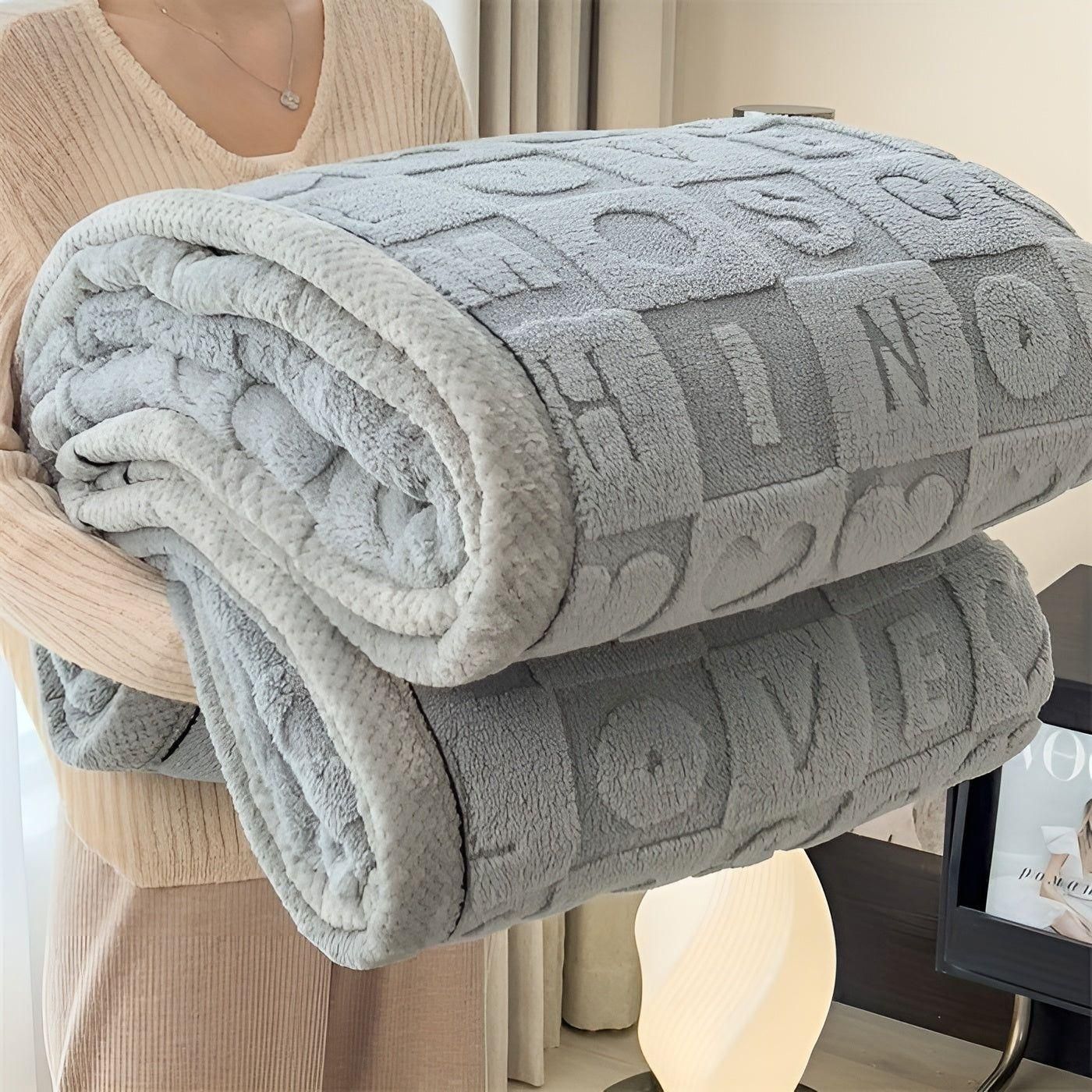 CoralDream Brehnanket – Warme Fleece-Winter-Brehnanket mit doppelseitigem Herz- und Buchstabenmotiv