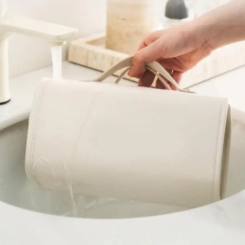 HydraNest — Perfekte Ordnung und Schutz für deine Beauty-Schätze – stylish, flexibel, wasserdicht! | Brehn