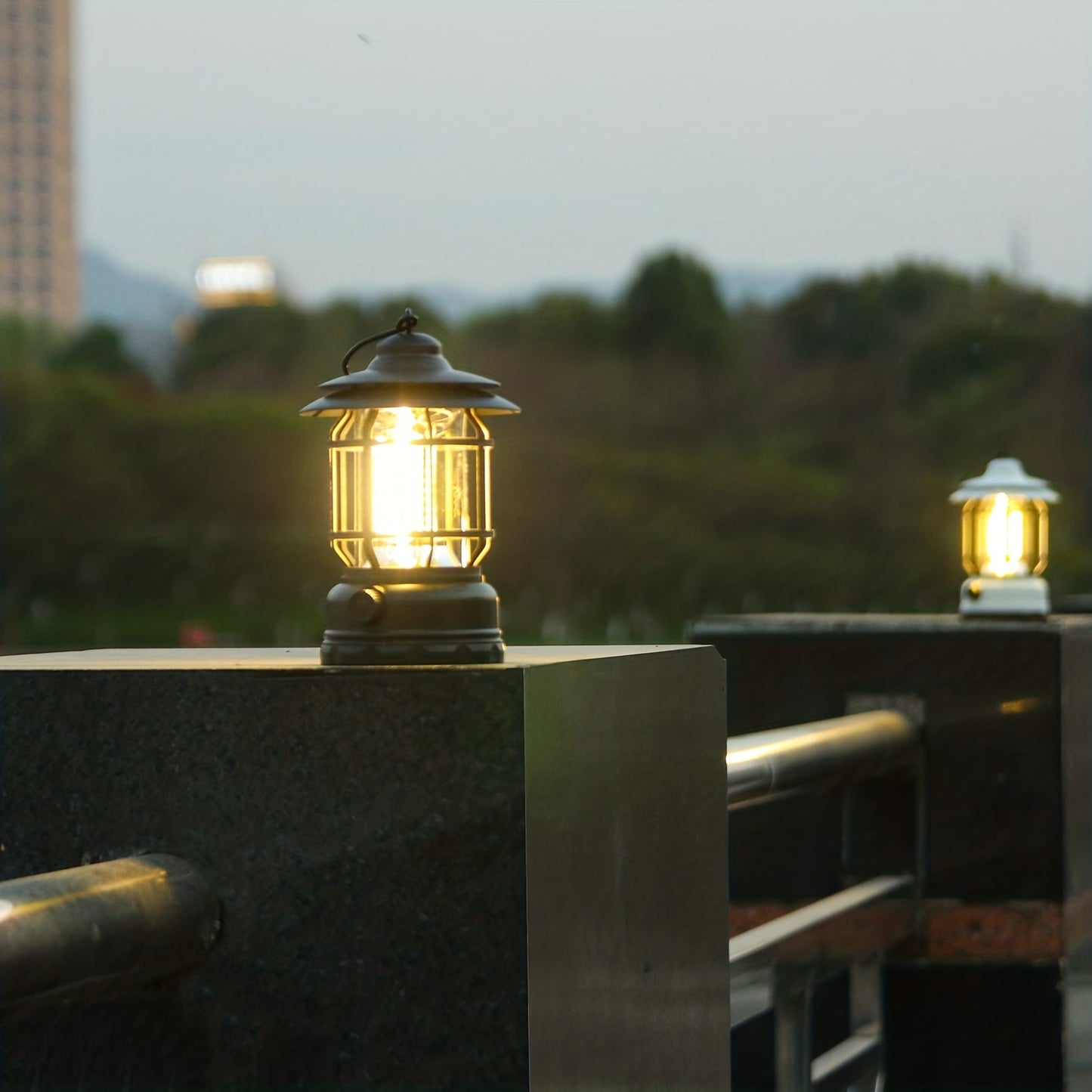 RetroGlow Lampe – Dimmbares Aufladbares LED Außenbeleuchtung | Brehn
