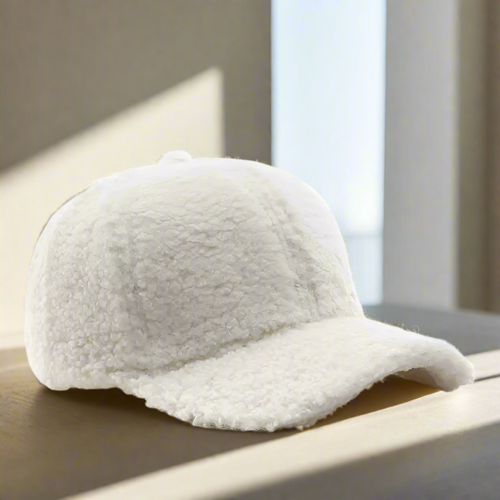 Brehn | TeddyCap – Flauschiger Teddy Haustier für einen warmen Look