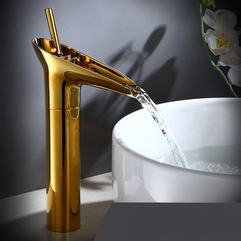 Luxurißer Messing Wasserfall Waschbecken Wasserhahn für opulente Badezimmerwaschbecken