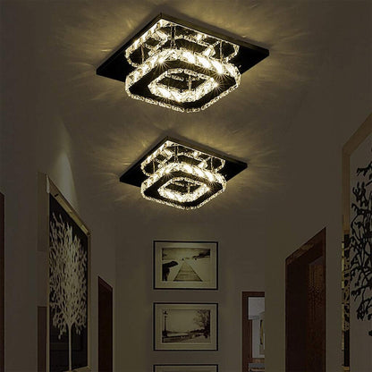 Moderne LED-Deckenleuchte mit Kristalloptik