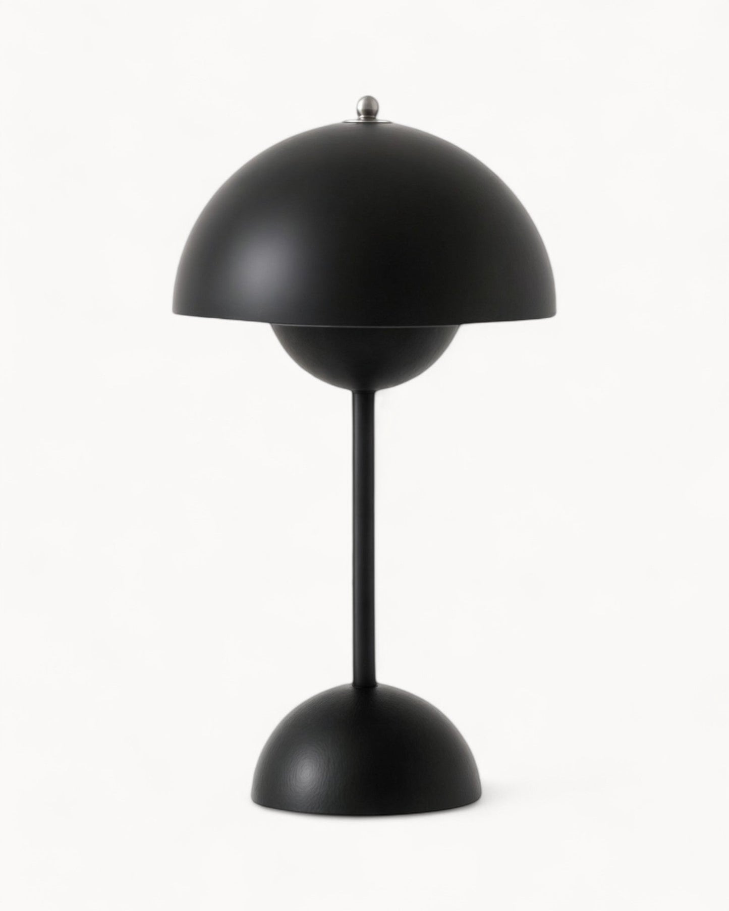 Brehn | NordLight – LED Tischlampe skandinavisches Design, dimmbar und nachhaltig in Metall