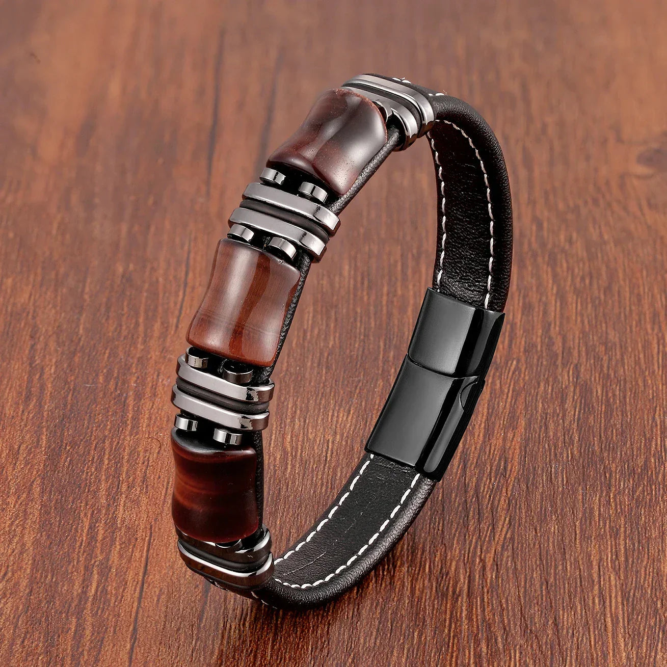 Armband aus Leder und Gold | Herrenschmuck mit Tigeraugenperlen