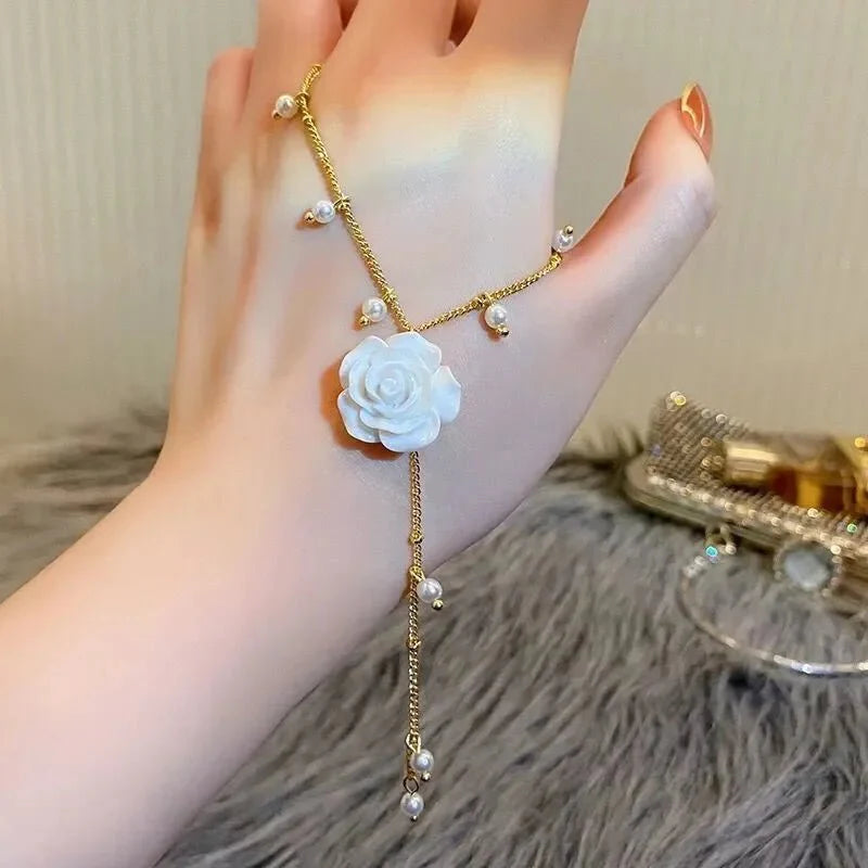 Brehn | Blanc La Floral Halskette