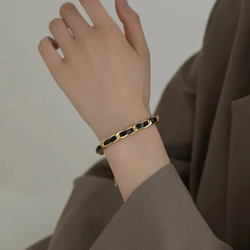 Brehn | Geflochtenes Gold- und Schwarzes Ketten-Lederarmband