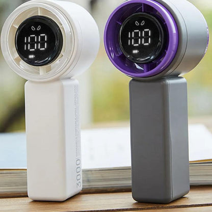 Kompakter Hochgeschwindigkeits-Handventilator mit digitalem Display - USB wiederaufladbar, 5 Geschwindigkeiten | Brehn