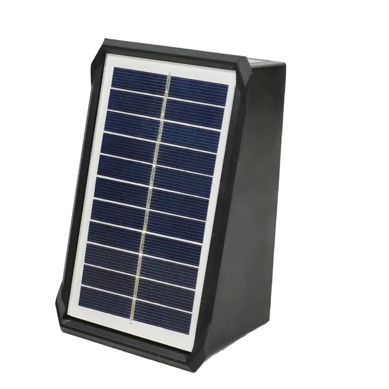 Solar-Wandleuchte — Zaubere magische Stimmung und Aufmerksamkeit ohne Kabelsalat | Brehn