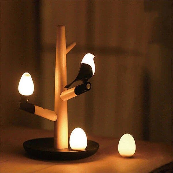Brehn | BrightOak Eleganz - Smarte Holz Tischlampe mit Bewegungssensor