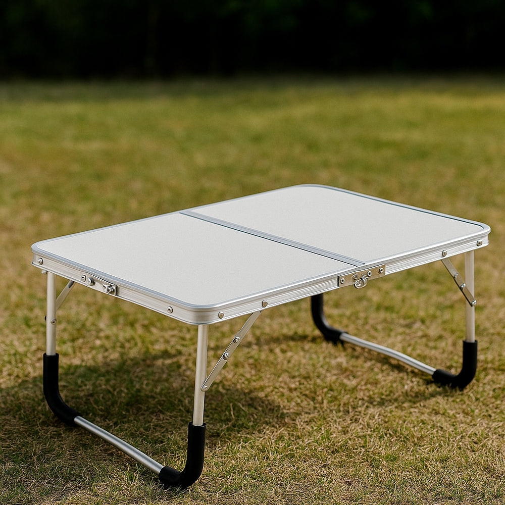 Klappbarer leichter Campingtisch aus Aluminium | Brehn