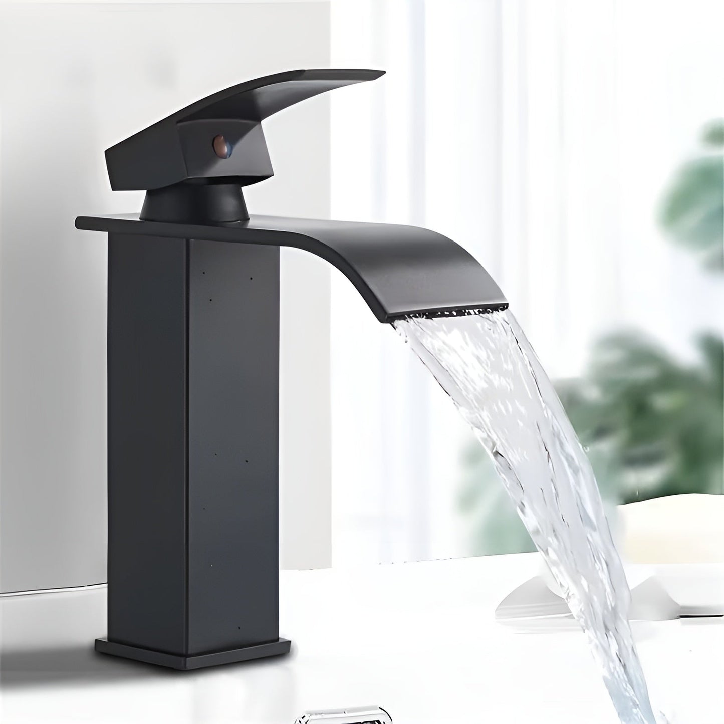 Edelstahl-Waschtischarmatur – Wasserfallauslauf mit Warm- und Kaltwasser | Einloch-Mischbatterie im Brehnack-Design für das Badezimmer