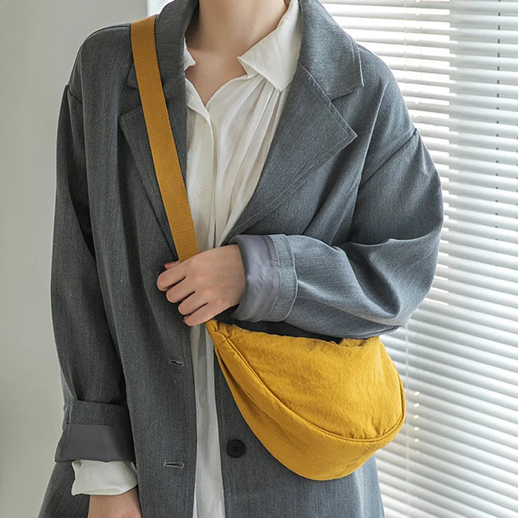 Brehn | Haze Bag️ | Die modische Knödeltasche für ein modisches Outfit