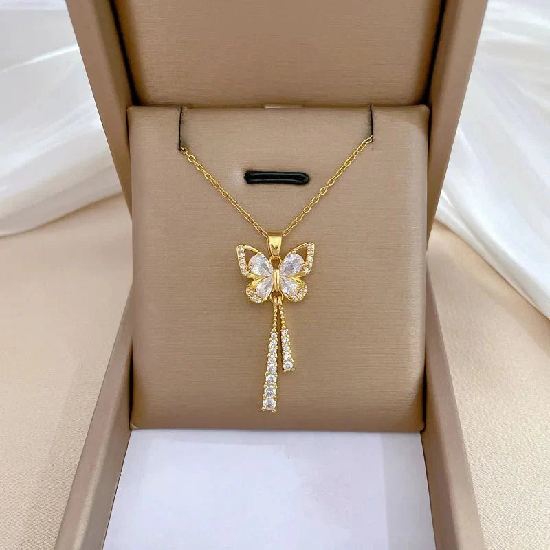 Brehn | Charmante Schmetterling Diamant Glanz Halskette