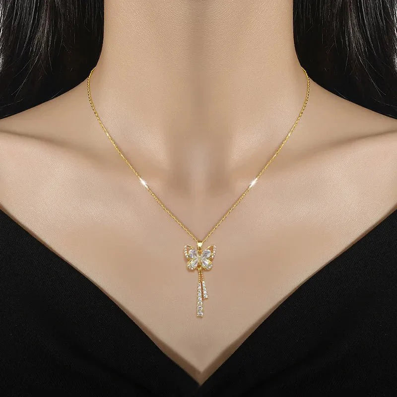 Brehn | Charmante Schmetterling Diamant Glanz Halskette
