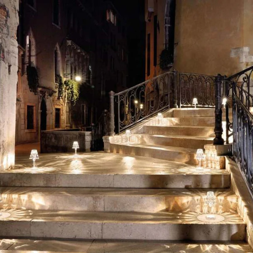 Brehn | Chic Tischlampe mit Kristalldesign - CrystalLuxe