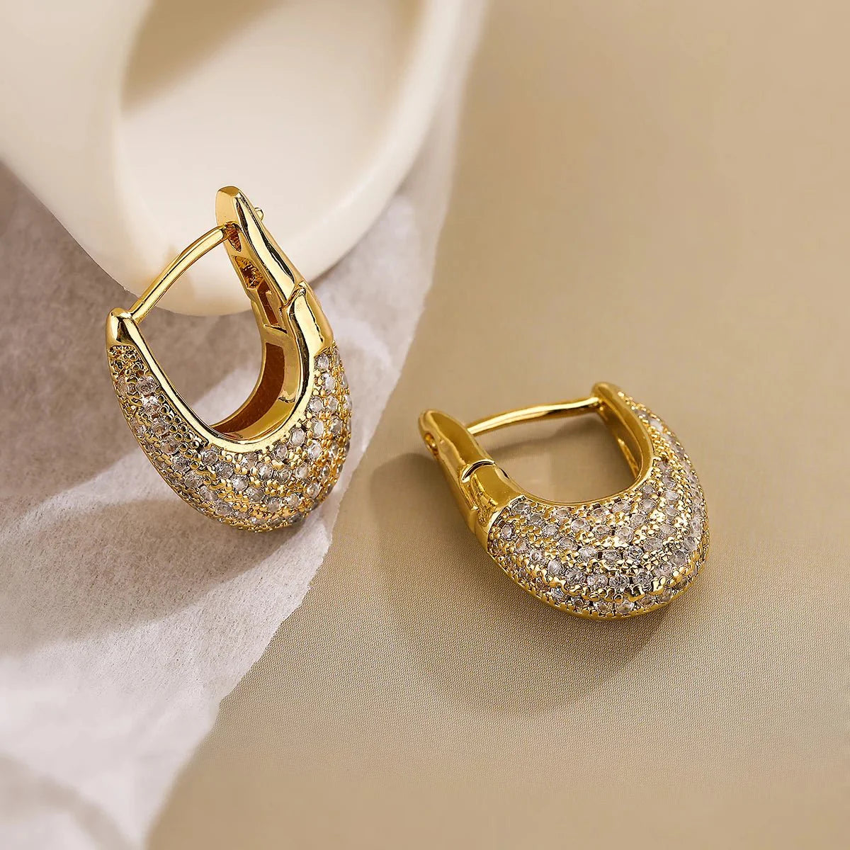 Brehn | Chunky Glitzernde Diamant Creolen