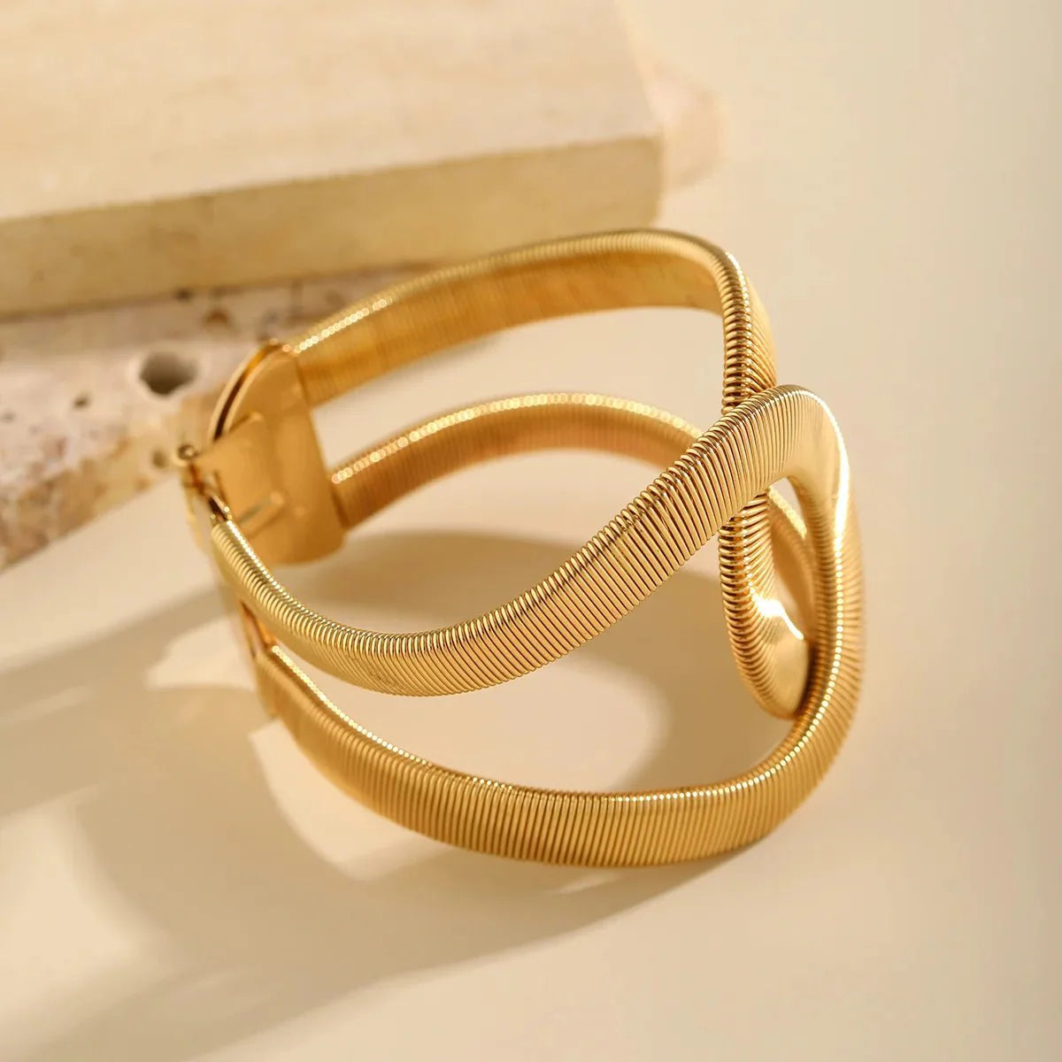 Brehn | Chunky Spiral Armreif