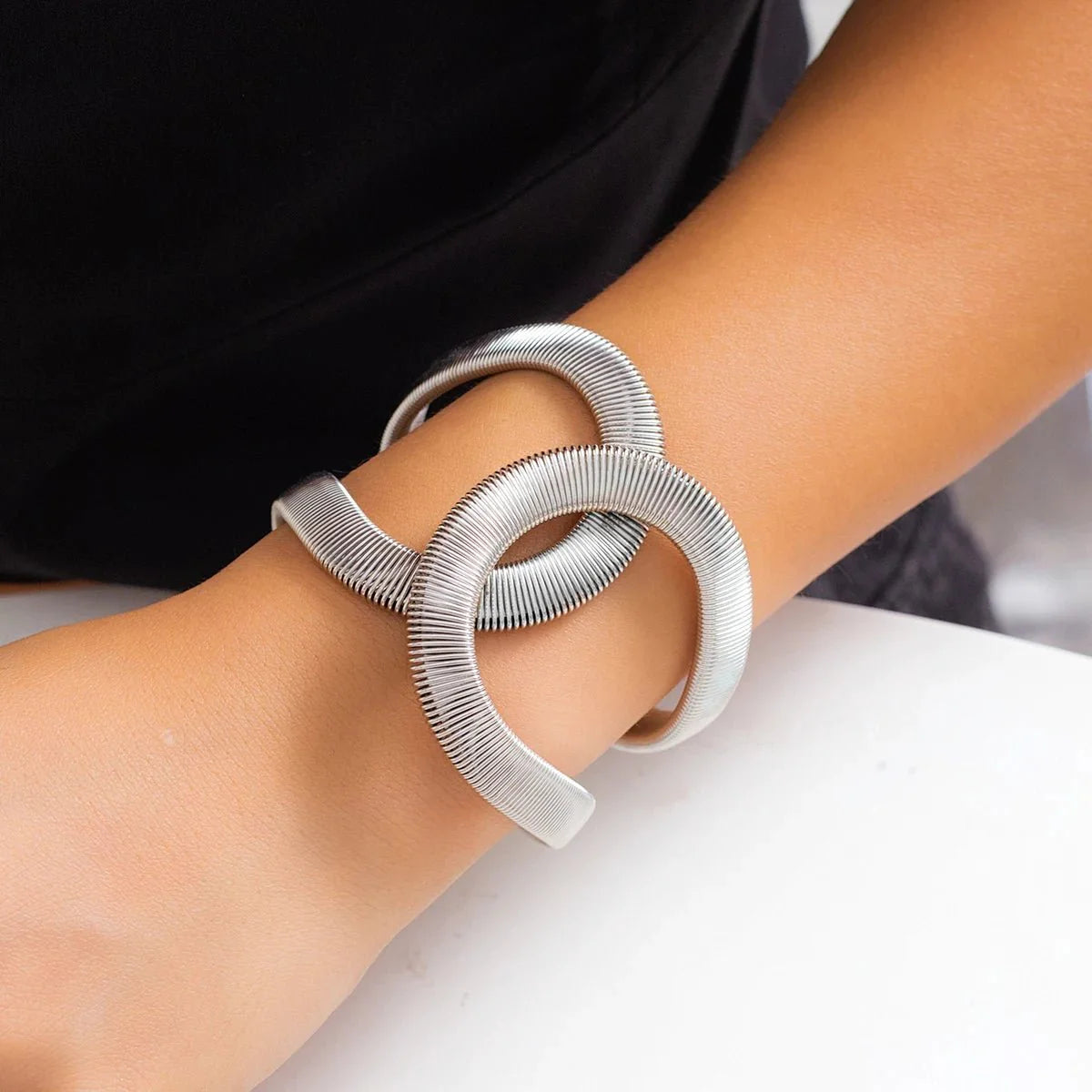 Brehn | Chunky Spiral Armreif