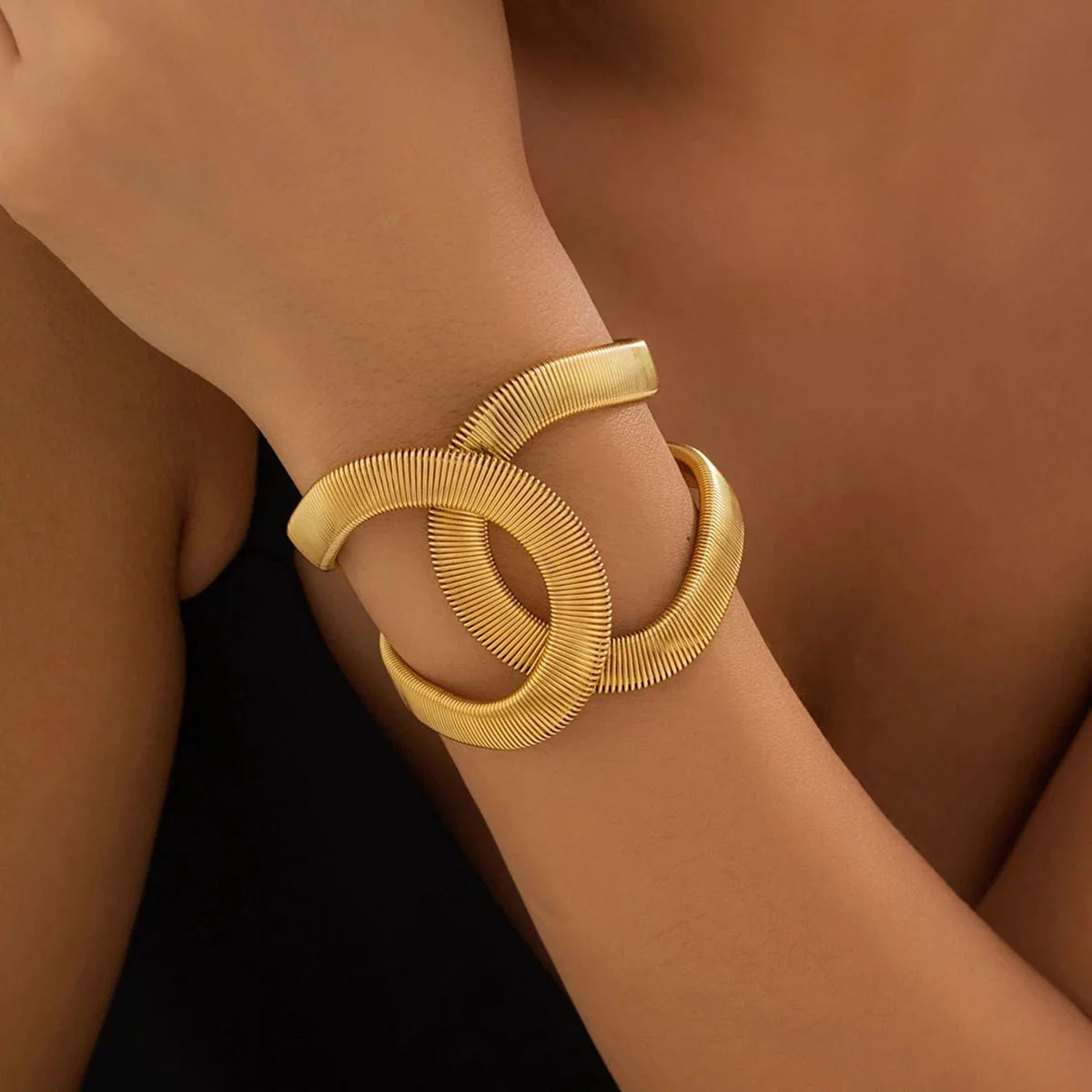 Brehn | Chunky Spiral Armreif