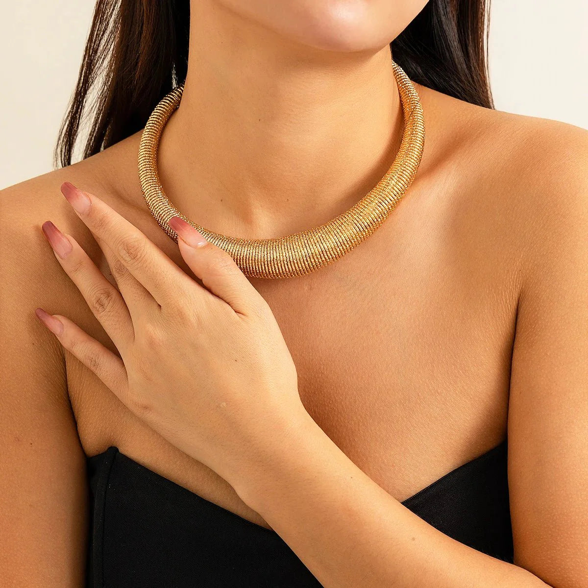 Brehn | Klassische Chunky Texturierte Choker-Halskette