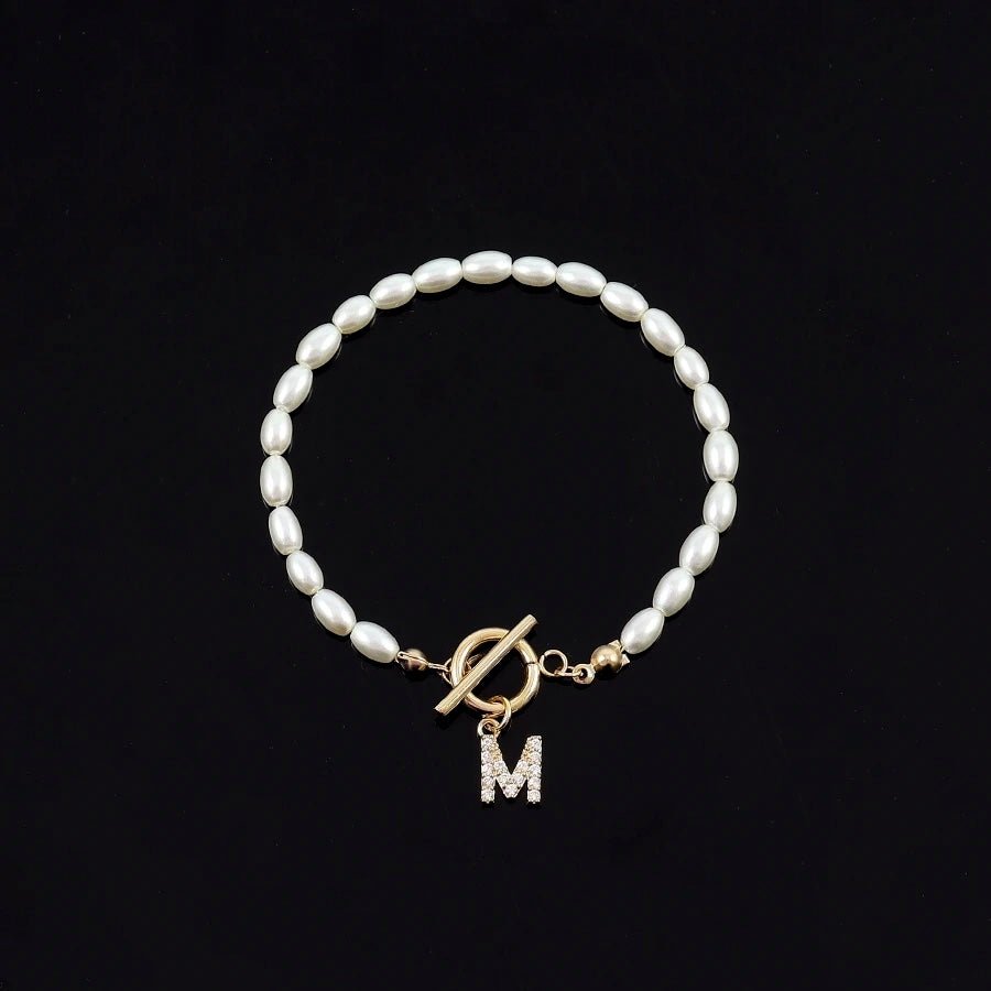 Brehn | Klassische Perlenverschluss Buchstaben Initialen Armbänder