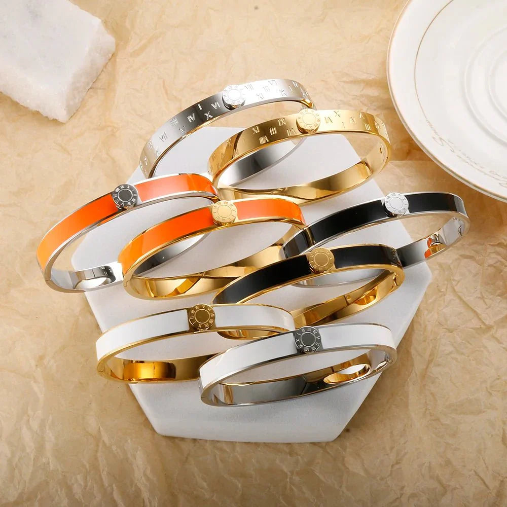 Brehn | Klassische römische Ziffern-Armband und Ringe
