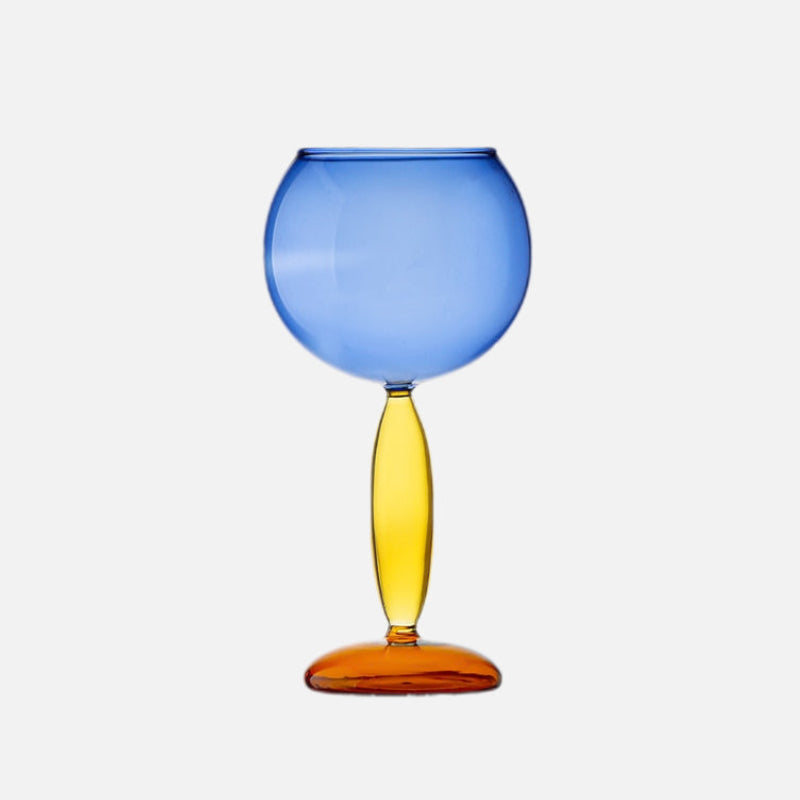 Kelch und Karaffe aus gefärbtem Glas von Phillips