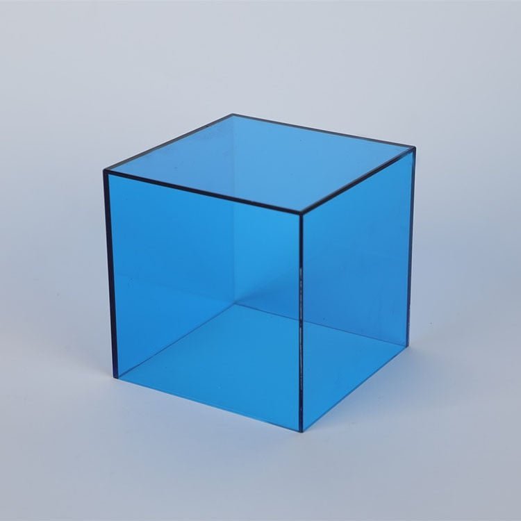 Farbenfrohe Acryl-Vitrine VitrinaLight – für Sammlerstücke und Accessoires