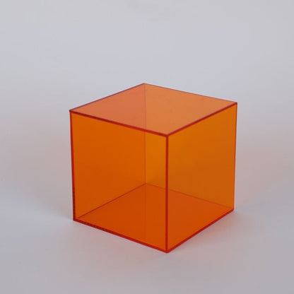 Farbenfrohe Acryl-Vitrine VitrinaLight – für Sammlerstücke und Accessoires