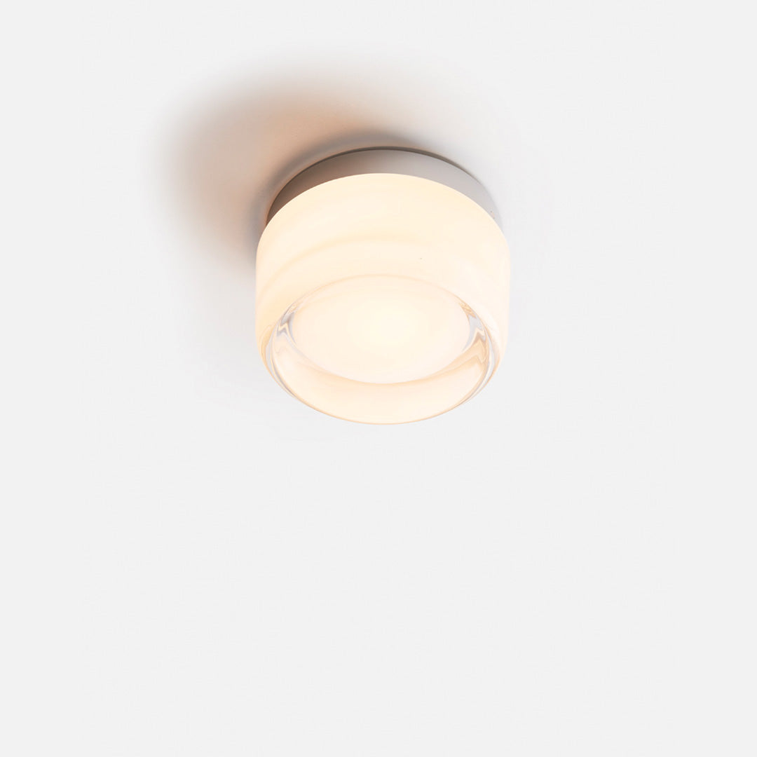 Brehn | Kompakte Wandlampe - DimpleGlow